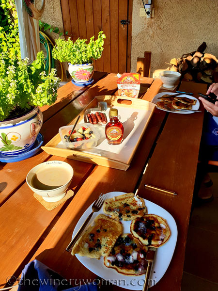 Birthday_breakfast_9.20.18_TWW