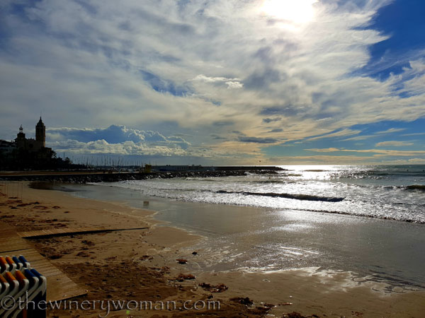 Beach_Sitges14_10.15.18_TWW