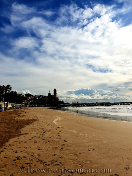 Beach_Sitges17_10.15.18_TWW