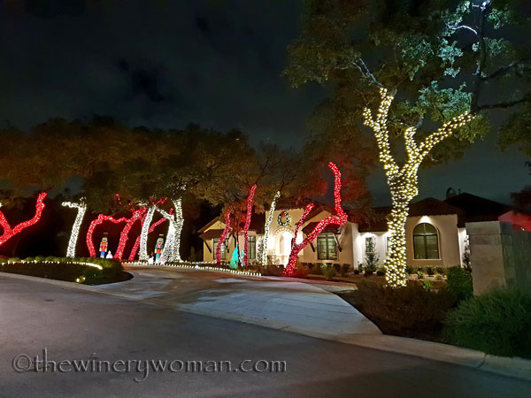San_Antonio_Christmas_lights_11.17.18_TWW