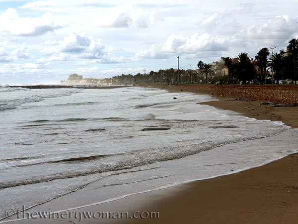 Beach_Sitges13_10.23.19_TWW