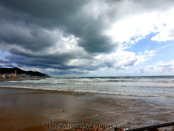 Beach_Sitges15_10.23.19_TWW