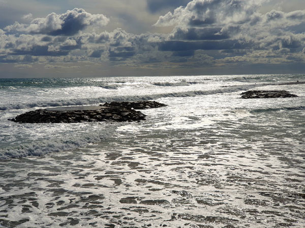 Beach_Sitges22_10.23.19_TWW