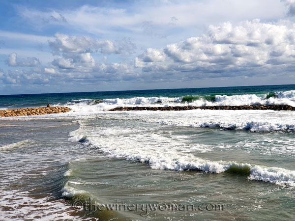 Beach_Sitges24_10.23.19_TWW