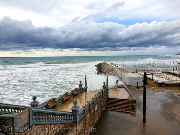 Beach_Sitges_10.23.19_TWW